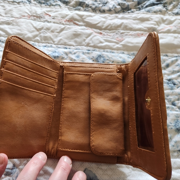 Striped Wallet - Picture 5 of 5